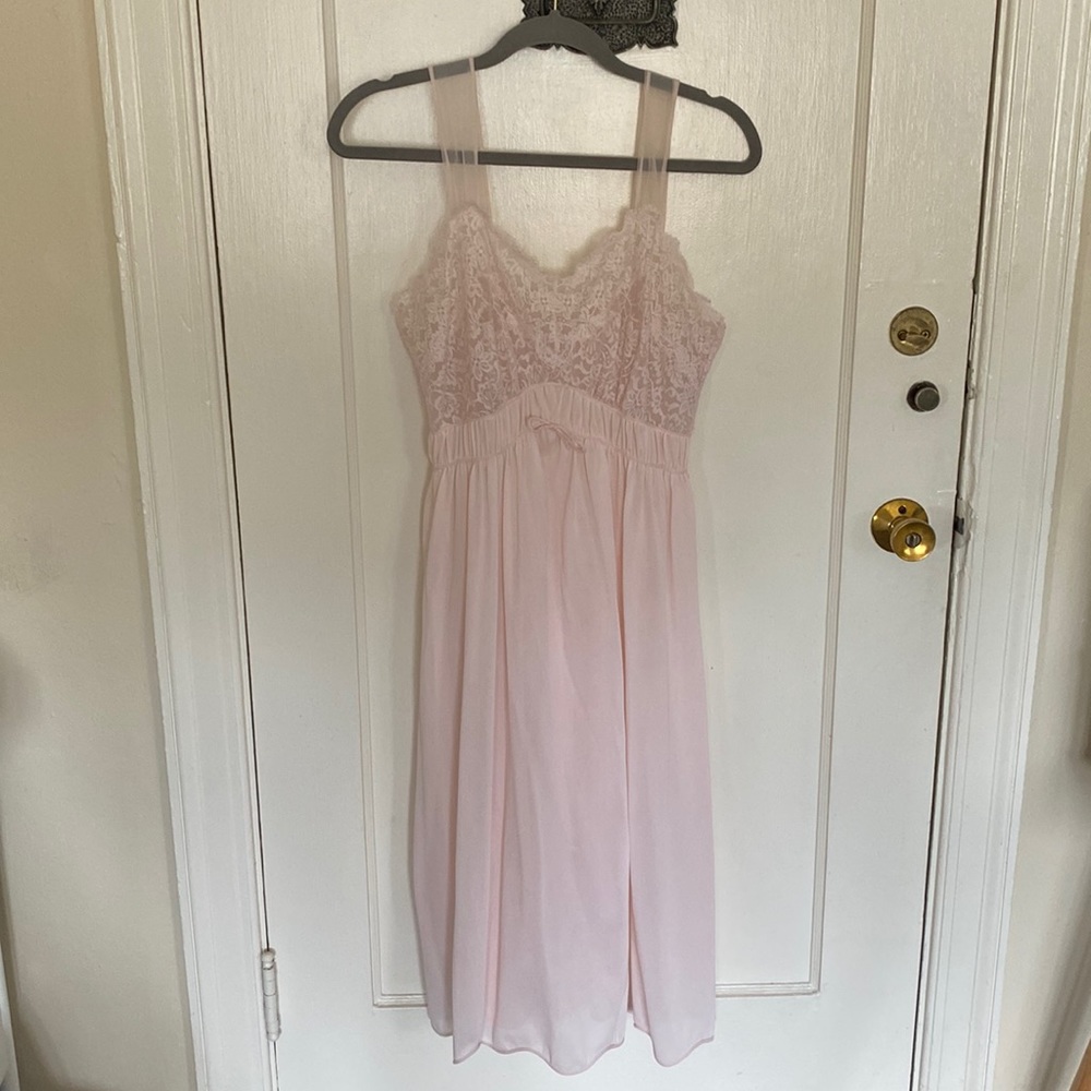 Vintage Kayser pink gown with lace and ties in front and back